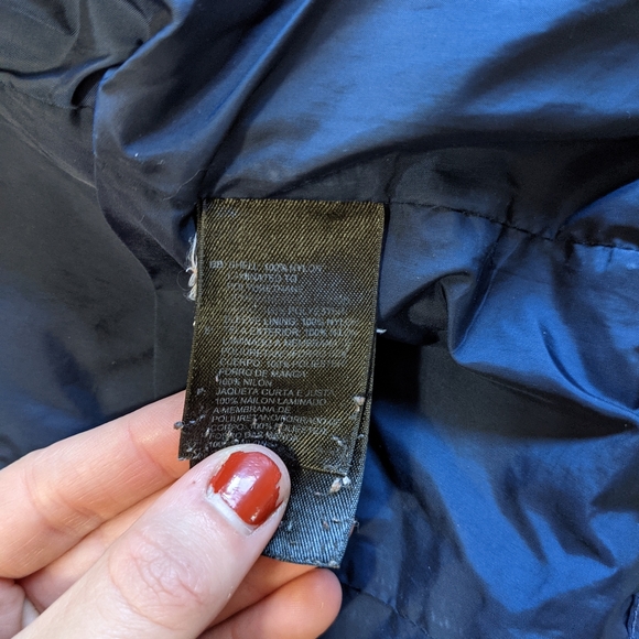 The North Face Rain Jacket - Picture 11 of 12